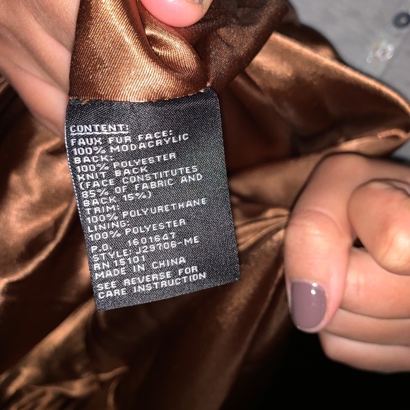 Fur Jacket - Picture 6 of 6